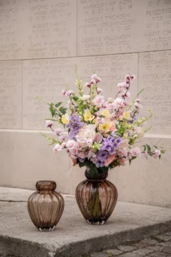 Audrey Vase - Smokey brown | Mellem