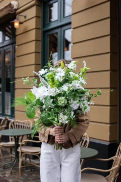 Buket White Bloom