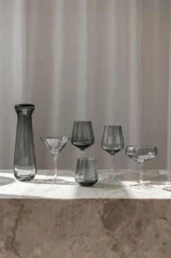 Shop looket - Meadow karaffel og 6 martini glas